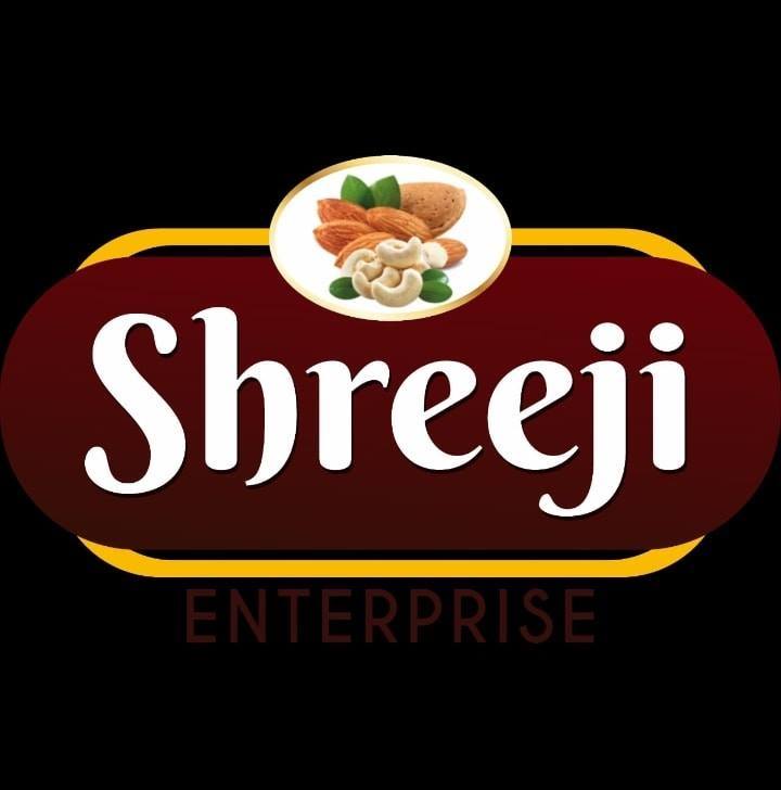 Shreeji oragenic fruit logo